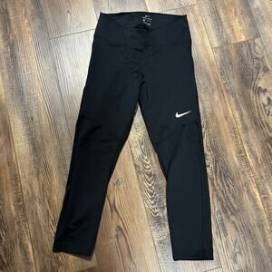 Nike Women’s Dri-Fit Fly Victory Cropped Leggings Black Medium